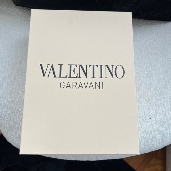 Valentino V Logo Perforated Black and Gold Women's Shoes sz 39 - Picture 3 of 12